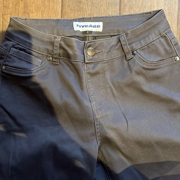 Nygard, Women’s size 8 stretch pants - Picture 3 of 6